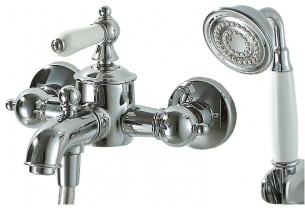 Смеситель для ванны с душем BRAVAT ART F675109C-B , однозахватный