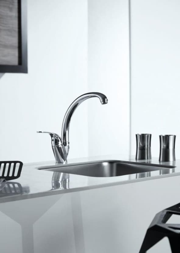 Смеситель для кухни (мойки) BRAVAT Fit F7135188CP-1-RUS, однозахватный