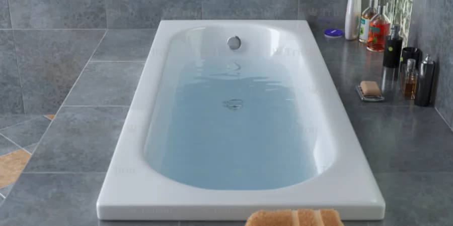 Ванна акриловая Triton Ультра Щ0000017401, 130 х 70 см, белая